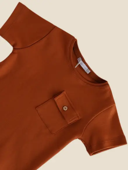 CAMISETA VITTORIO CARAMELO 2